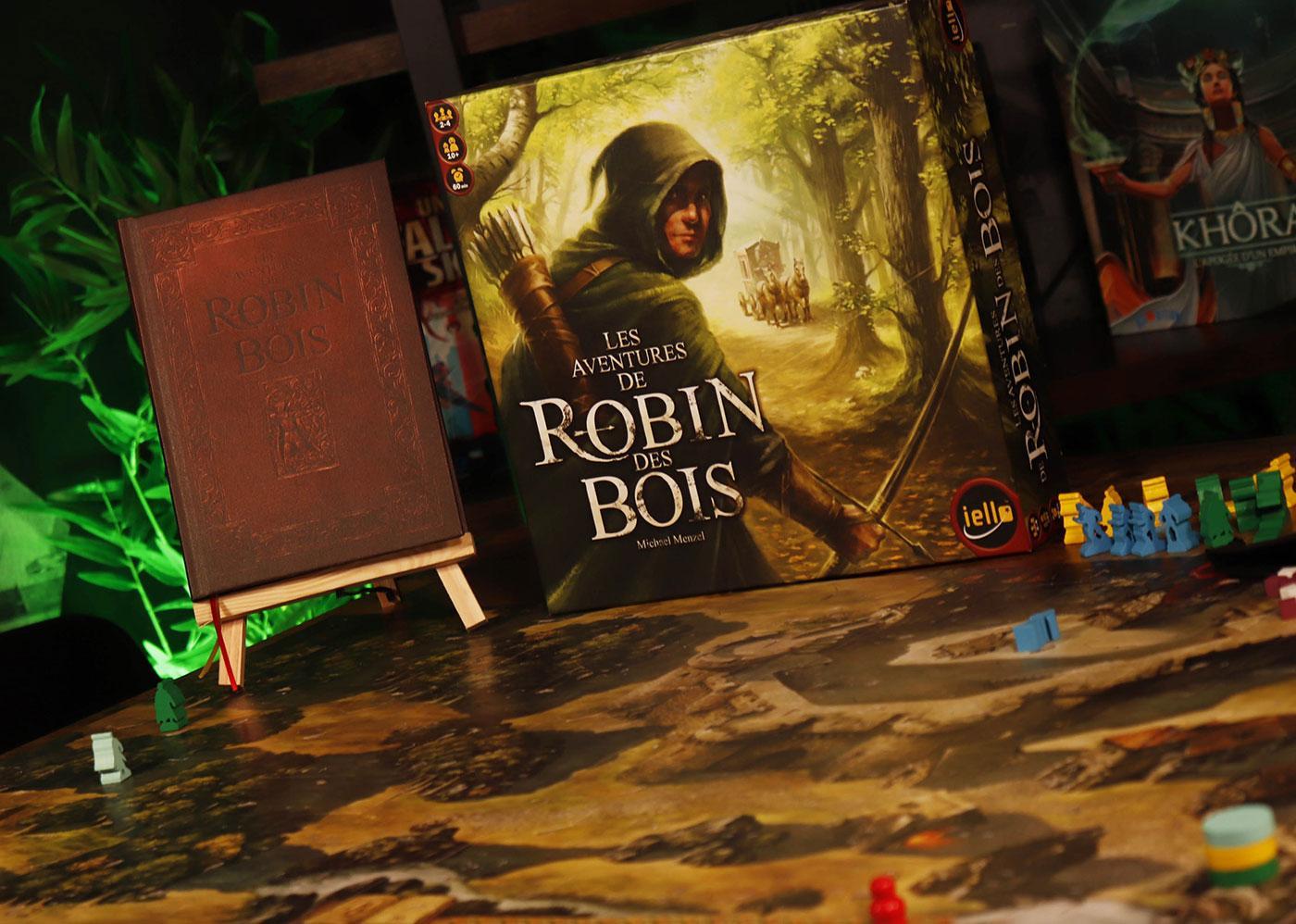 Boite, livre et plateau du Jeu de plateau coopératif Les aventures de Robin des Bois