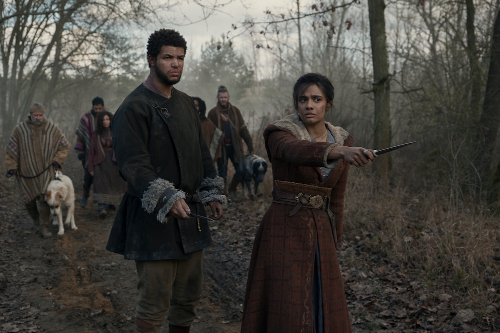 La série Amazon La Roue du Temps avec Marcus Rutherford dans le rôle de Perrin Aybara et Madeleine Madden ineterpretant Egwene alVere