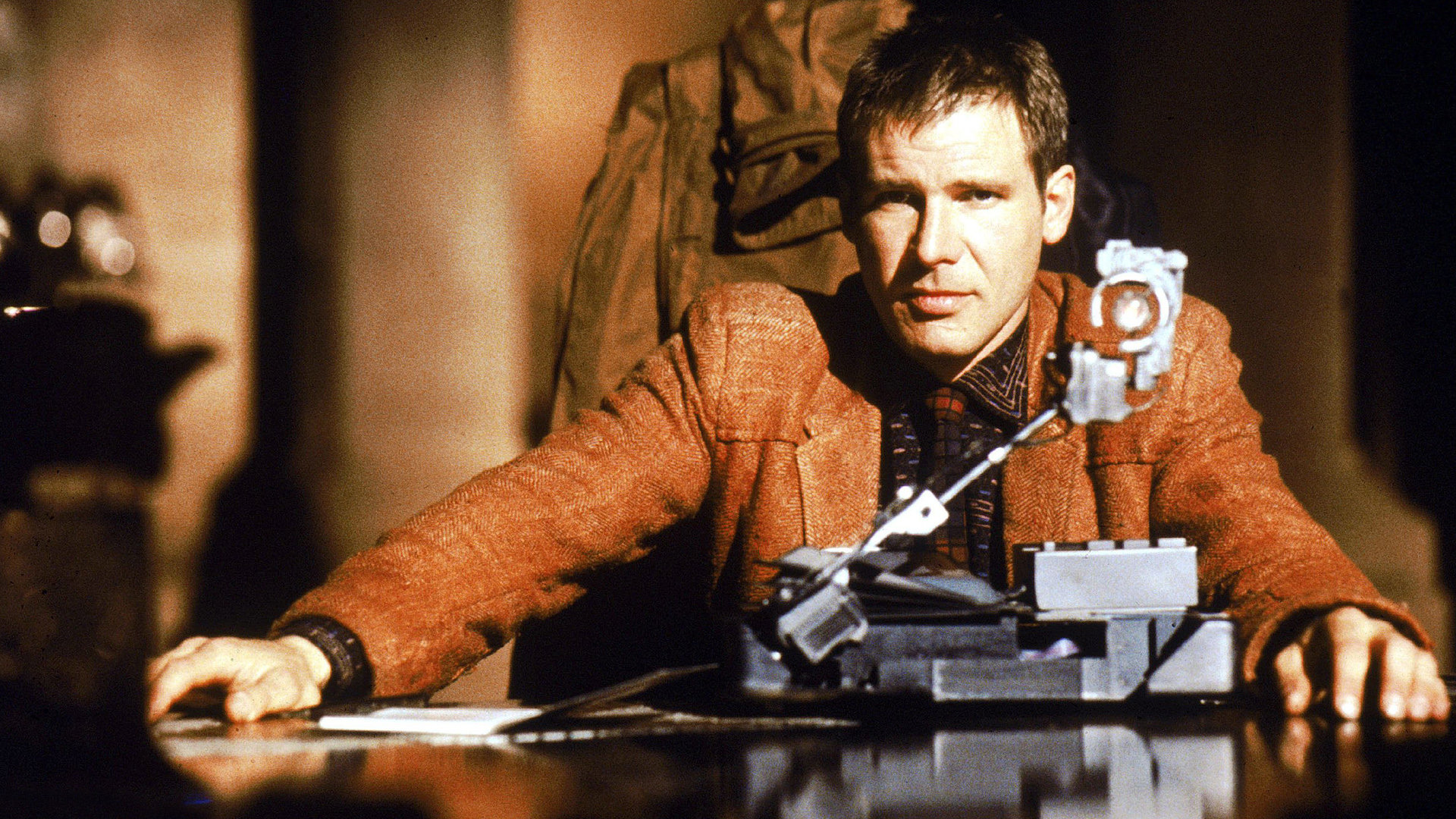 Rick Deckard joué par Harrison Ford dans Blade runner de 1982 de Ridely Scott